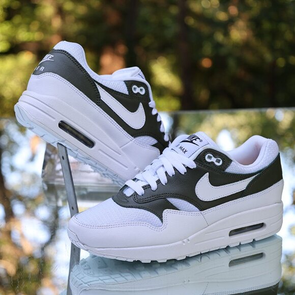 Nike Air Max 1 ID By You - Picture 3 of 14